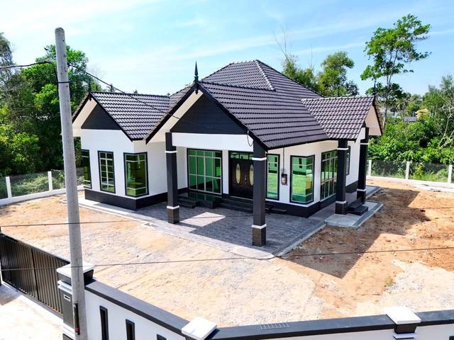 Bungalow for sale in Tringganu