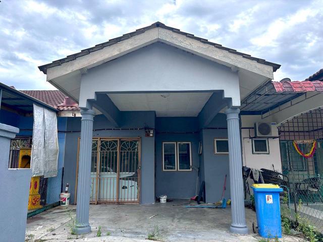 Terraced House for sale in Banting, Selangor