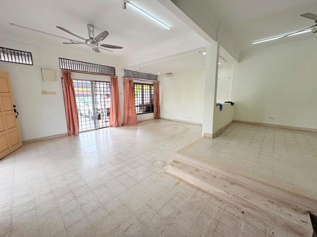 Terraced House for sale in Shah Alam, Petaling