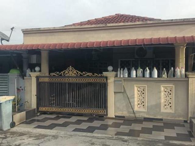 Terraced House for sale in Jenjarom, Selangor