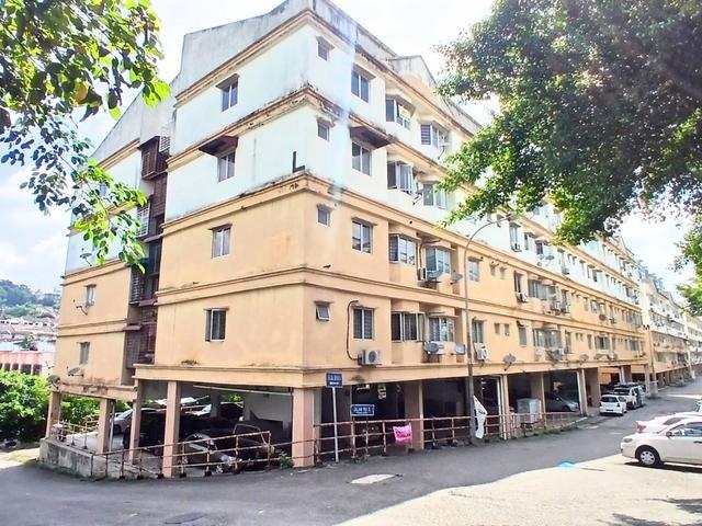 Flat for sale in Kajang, Langat