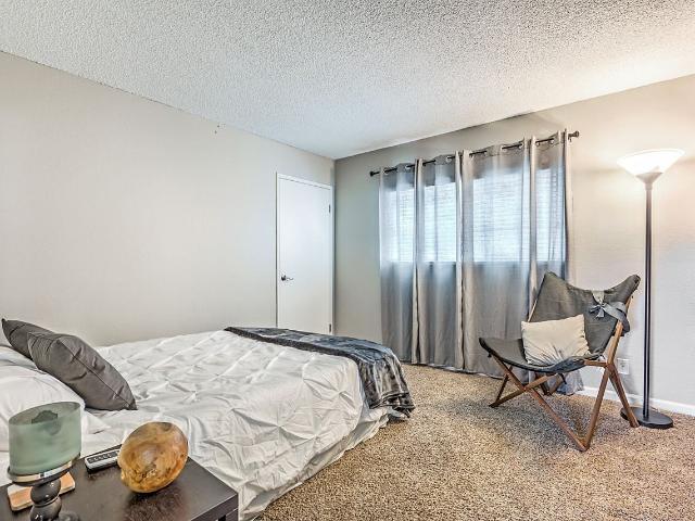 Apartment for rent in Canoga Park, California