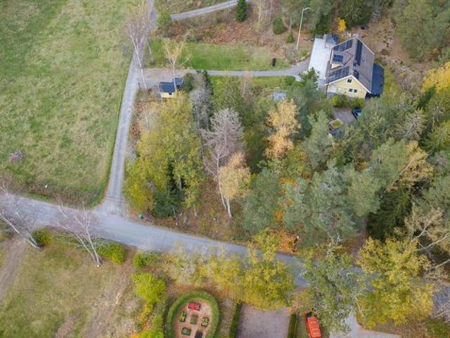 Tomt till salu i Haninge, Stockholm