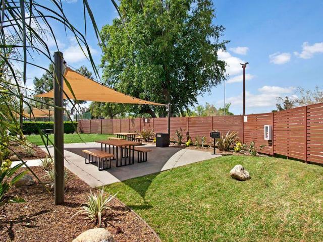 Apartment for rent in Highland, California