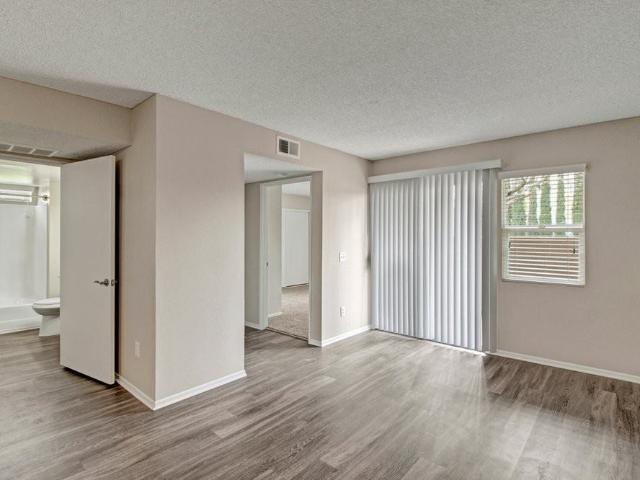 Apartment for rent in Highland, California