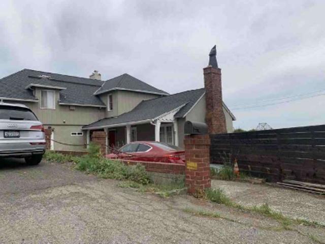 House for sale in Crockett, California