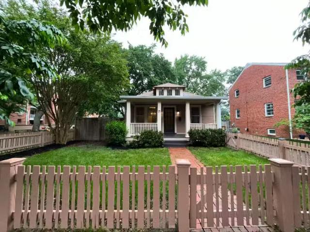 House for rent in Alexandria