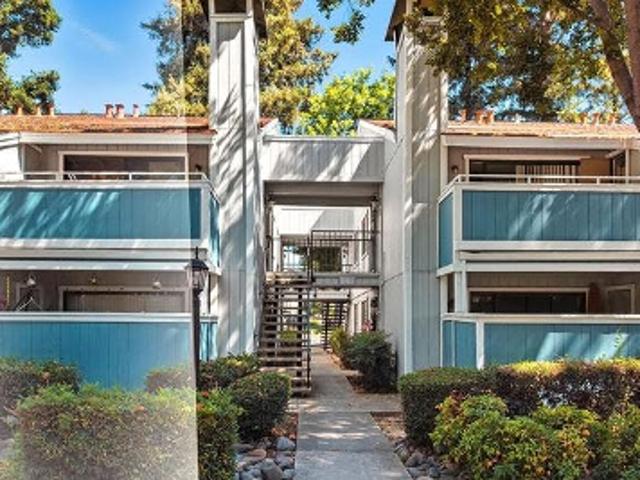 Condo for sale in Sacramento, California