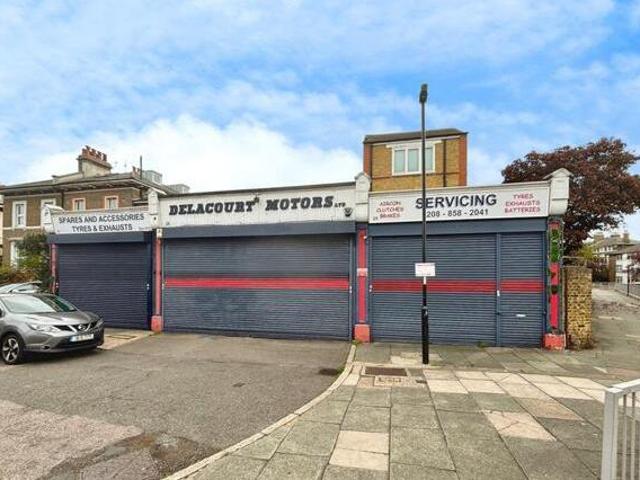 House for sale in Lyons, Greater London
