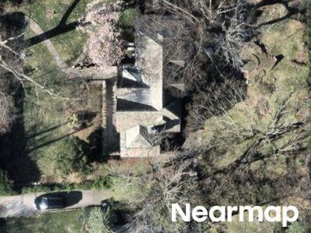 House for sale in The Bronx, Arverne