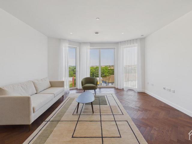 Apartment for rent in Brent Cross, Greater London
