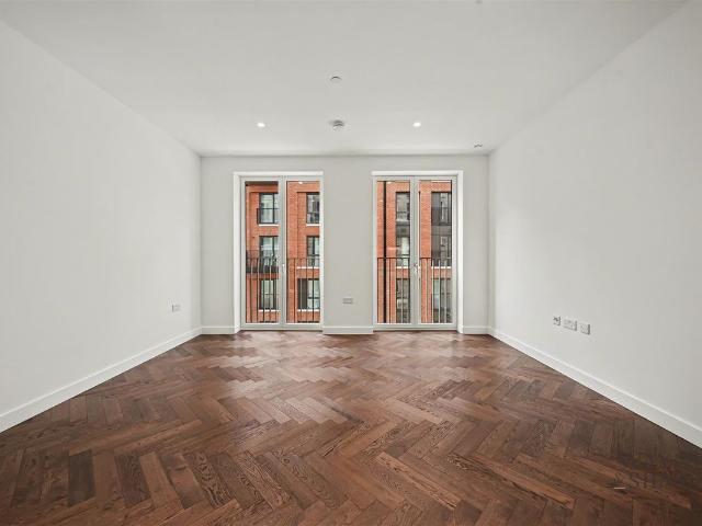 House for rent in Brent Cross, Greater London