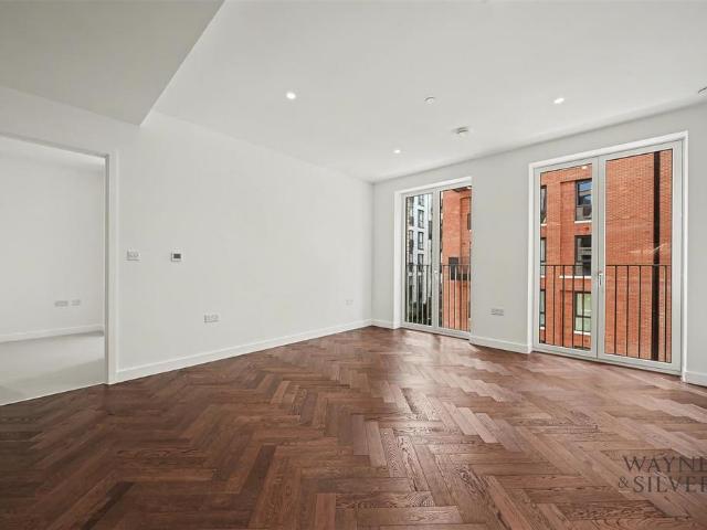 Apartment for rent in Brent Cross, Greater London