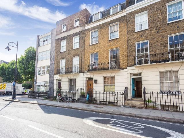 Apartment for rent in Chalk Farm, Greater London