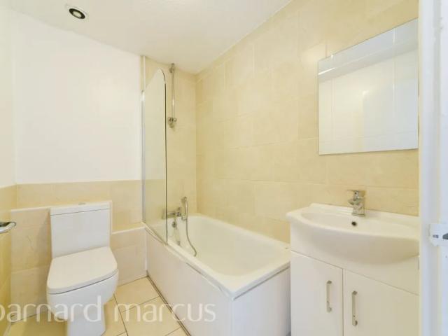 House for rent in Epsom, Surrey