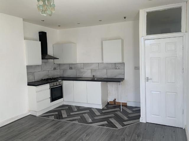Apartment for rent in Crumpsall, Manchester