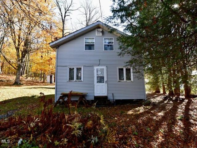 House for sale in Saratoga, New York