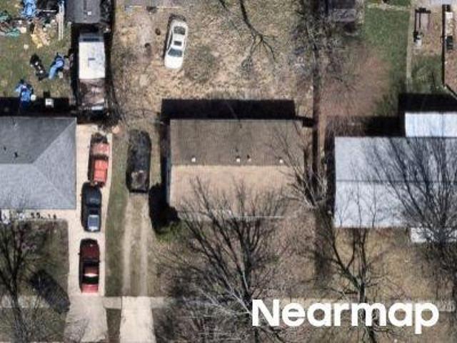 House for sale in Elyria