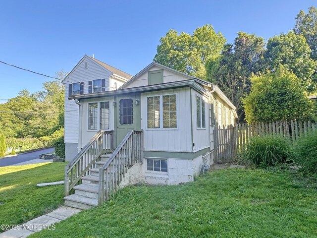 House for sale in Atlantic Highlands