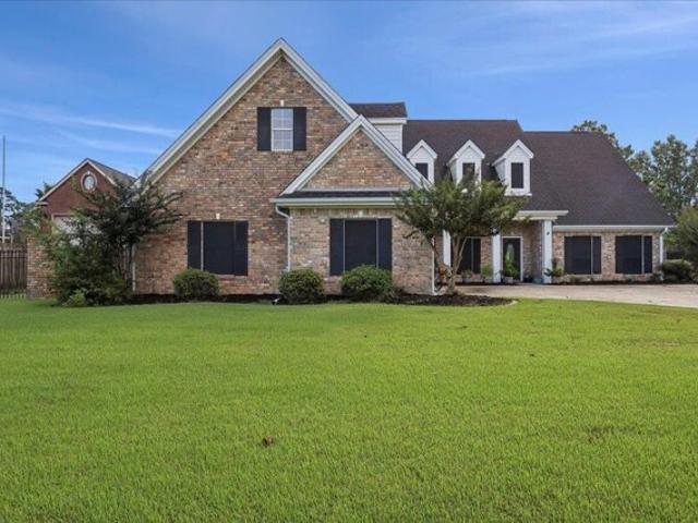 House for sale in Bridge City, Texas