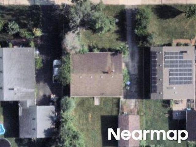 House for sale in Carpentersville, Illinois