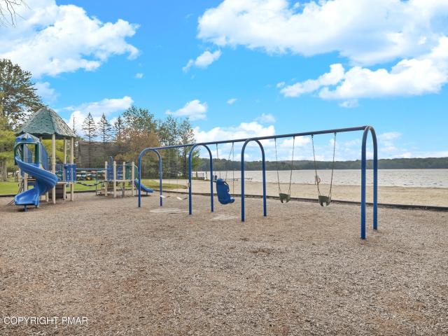 Land for sale in Arrowhead Lake, Tobyhanna Township