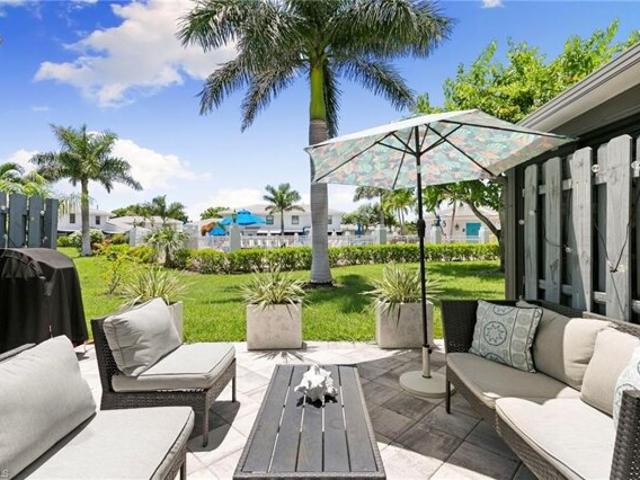 House for sale in Marco Island