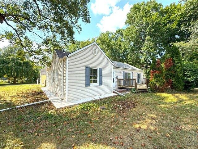 House for sale in Akron