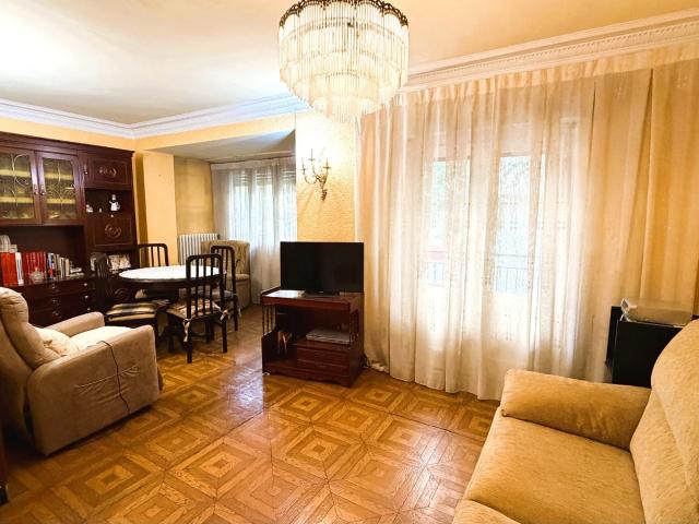 Piso en venta en Delicias, Zaragoza