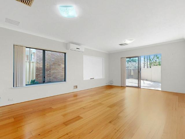 Townhouse for rent in Lathlain, Western Australia
