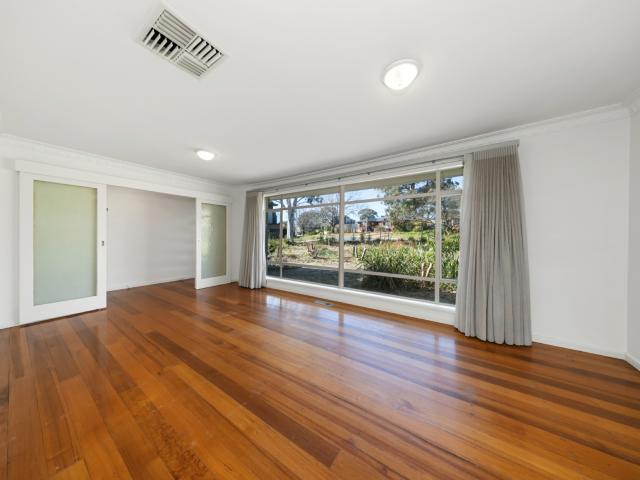 Apartment for rent in Woden, Australian Capital Territory