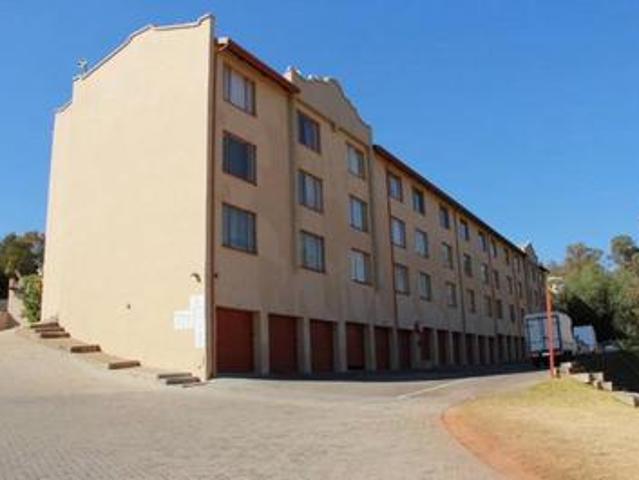 Apartment for sale in Nooitgedacht, Gauteng