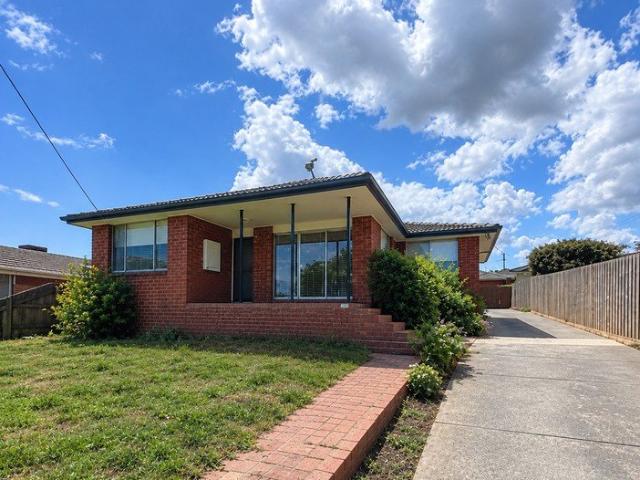 Apartment for sale in Rowville, Melbourne