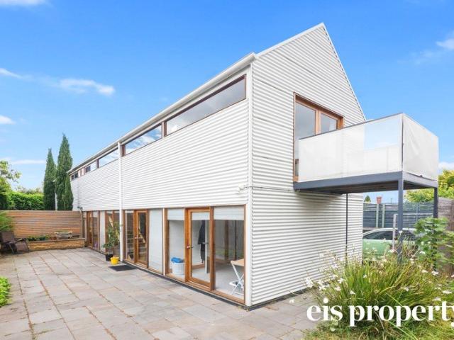 Townhouse for rent in Hobart, Tasmania