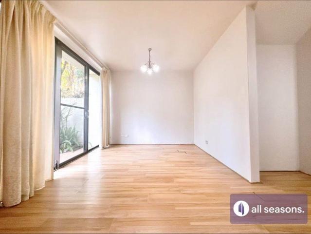 Townhouse for rent in Sydney, New South Wales