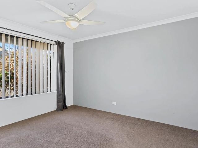 House for rent in Calista, Western Australia