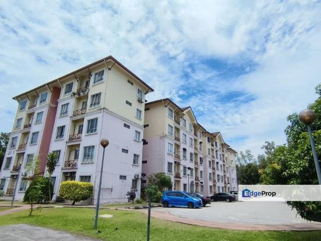 Condominium for sale in Petaling, Alam Impian