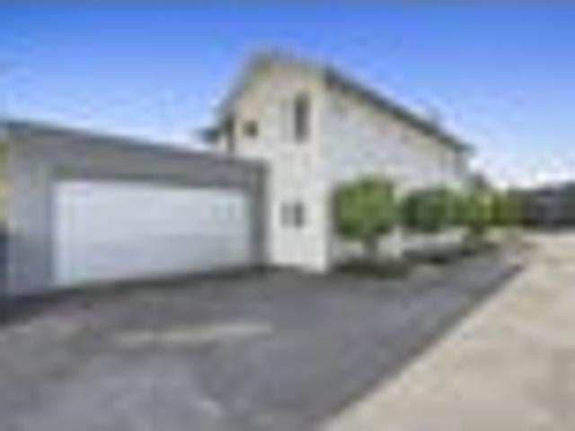 House for sale in Otakou