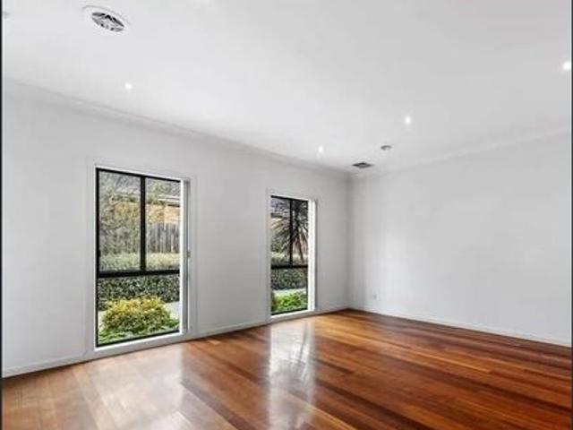 Townhouse for rent in Camerons Creek, Victoria