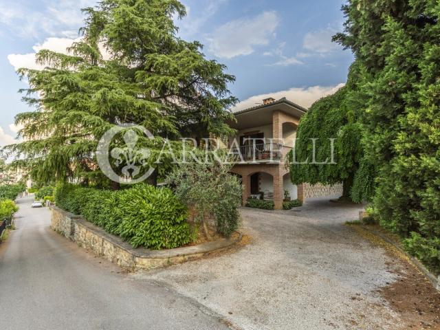 Casa in vendita a San Quirico D'orcia, Toscana