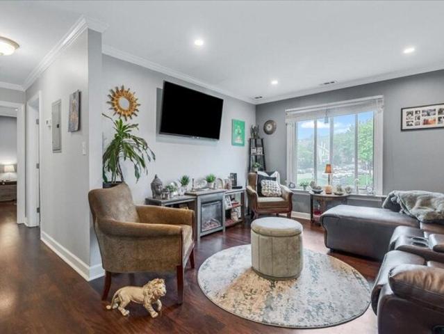Condo for sale in Stanhope