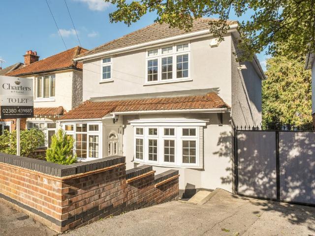 House for rent in Midanbury, Southampton
