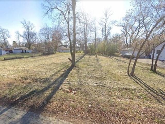 Land for sale in Lockport
