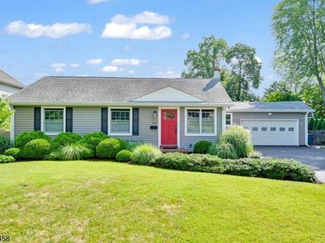 House for sale in Glen Rock