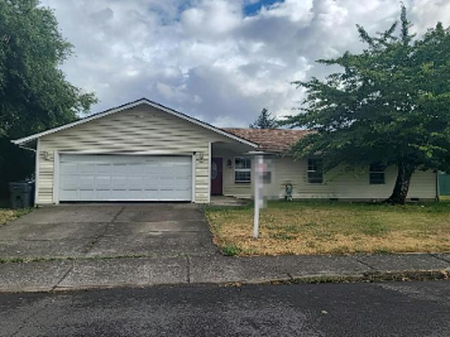 House for sale in Oregonia