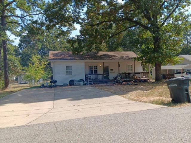 House for sale in Sherwood, Pulaski County