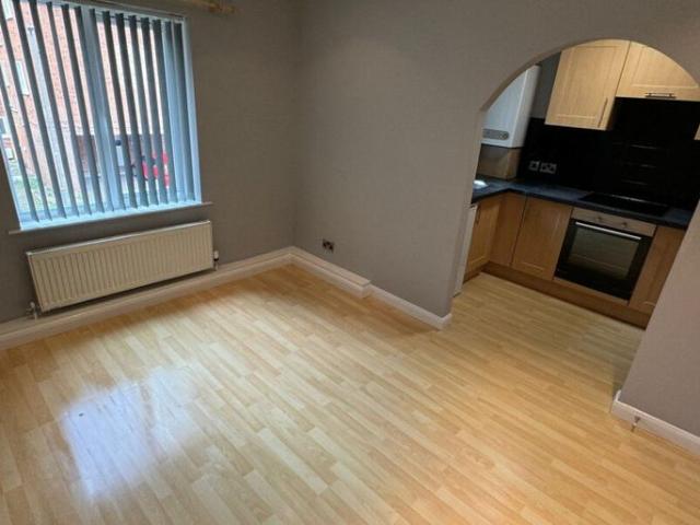 Apartment for rent in Woodhouse, West Yorkshire