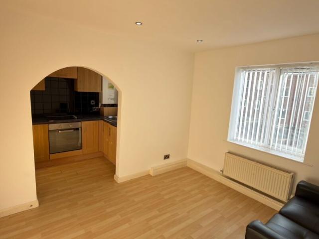 Apartment for rent in Hyde Park, West Yorkshire