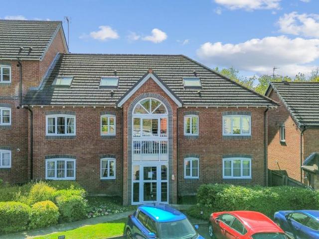 Apartment for rent in St Helens