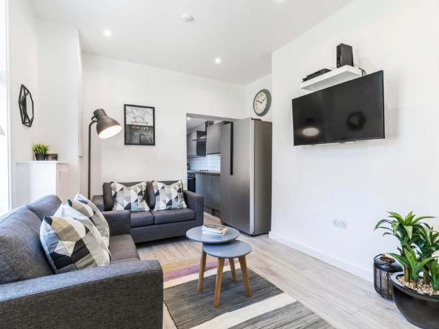 House for rent in Woodhouse, West Yorkshire